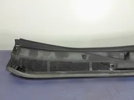 Isuzu D-Max Wiper trim 01