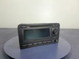 Audi A3 S3 8P Panel / Radioodtwarzacz CD/DVD/GPS 8P0035192N
