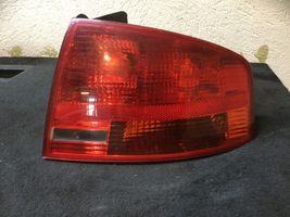 Audi A4 S4 B7 8E 8H Luci posteriori 965037