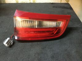 Volvo S60 Lampy tylnej klapy bagażnika 30796272