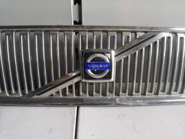 Volvo V70 Griglia superiore del radiatore paraurti anteriore 08693346