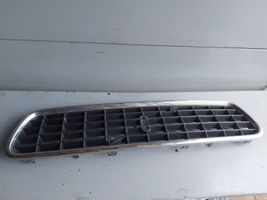 Volvo S40 Front bumper upper radiator grill 08620116