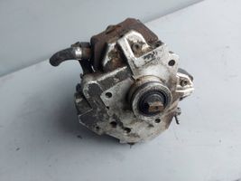 Volvo V70 Pompe d'injection de carburant à haute pression 8689590