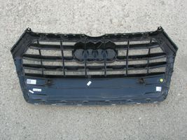 Audi Q5 SQ5 Grotelės viršutinės 80A853651