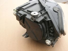 Volkswagen Golf VII Lampa przednia 5G1941774