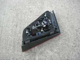 Audi A3 S3 8V Lampy tylnej klapy bagażnika 8V4945093A