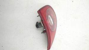 Volkswagen Golf V Lampy tylnej klapy bagażnika 028500202