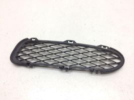 Volkswagen Touareg I Grille antibrouillard avant 7L6853684