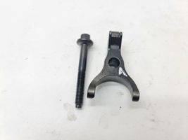 Land Rover Discovery Fuel Injector clamp holder ERR6064
