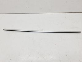 Volvo S60 Moulure de vitre de la porte avant 31391784