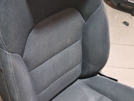 Mercedes-Benz B W246 W242 Fotel przedni pasażera 246860140