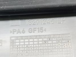 Opel Meriva B Galinių durų stiklo apdaila 13271245