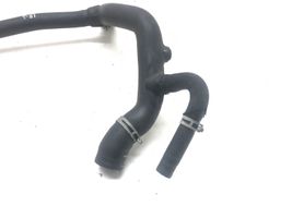 Land Rover Discovery Engine coolant pipe/hose 