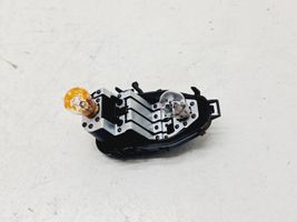 Renault Clio IV Element lampy tylnej 