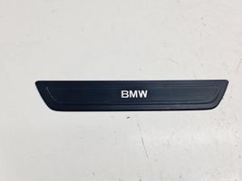 BMW X3 F25 Copertura del rivestimento del sottoporta anteriore 51477205597