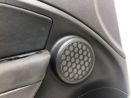 Renault Megane III Boczki / Poszycie drzwi przednich 809016544R