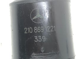 Mercedes-Benz C W204 Pompa spryskiwacza lampy przedniej 2108691221