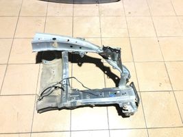 Subaru Outback Longherone lato anteriore 