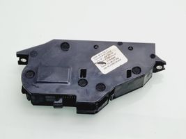 BMW X5 E70 Serratura vano portaoggetti 7161766