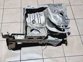 Renault Megane III Longherone lato anteriore 