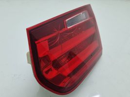 BMW 3 F30 F35 F31 Lampy tylnej klapy bagażnika 63217259916