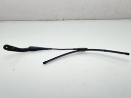 BMW 3 F30 F35 F31 Priekšējā loga tīrītājs 61617260482