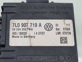 Volkswagen Touareg I Boîtier module alarme 7L0907719A