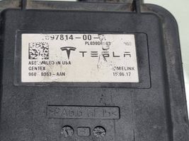 Tesla Model S Autotallin oven avauskytkin 109781400A