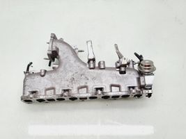 Toyota Land Cruiser (J150) Collettore di aspirazione 