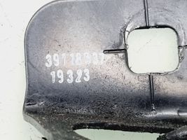 Opel Astra K Konepellin lukituksen vastakappale 39118537