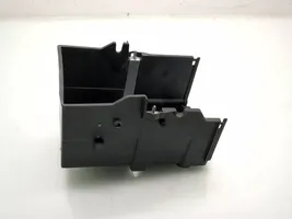 Ford Kuga II Support boîte de batterie AM5110723AE