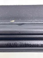 Volvo S90, V90 Задний уплотнительная резина (у стекла) 31848303