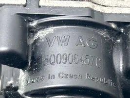 Volkswagen PASSAT B8 Клапан (клапаны) нагревательного радиатора (яйца) 5Q0906457C