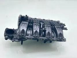 Volkswagen PASSAT B8 Ieplūdes kolektors 04E145749F