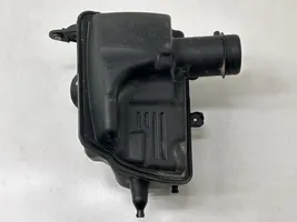 Nissan Qashqai Oro filtro dėžė 1021725S01