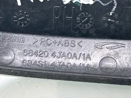 Nissan Navara D23 Другая деталь панели 684204JA0A