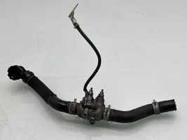 Nissan Navara D23 Tuyau de liquide de refroidissement moteur 140565JU2D