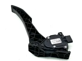 Opel Astra K Accelerator throttle pedal 13373776