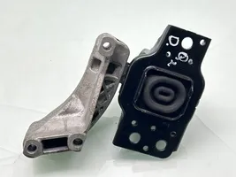 Nissan Qashqai Soporte de montaje del motor 11232JD00A