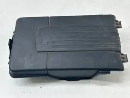 Volkswagen PASSAT B6 Battery box tray cover/lid 1K0915443A