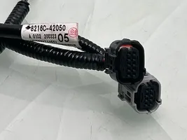 Toyota RAV 4 (XA50) Autres faisceaux de câbles 8216C42050