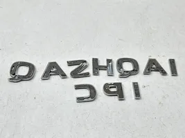 Nissan Qashqai Emblemat / Znaczek tylny / Litery modelu 90892JD000