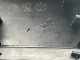 Toyota Proace Kita priekinių durų apdailos detalė 156121462