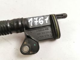 Audi A4 S4 B8 8K Separatore dello sfiato dell’olio 06H103226A