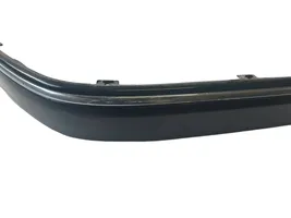 Mercedes-Benz C W203 Moulure de pare-chocs avant A2038856221