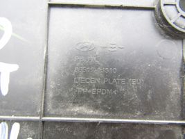 Hyundai i20 (PB PBT) Ramka przedniej tablicy rejestracyjnej 