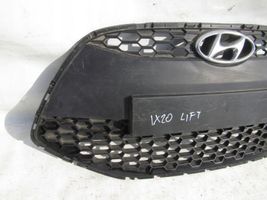 Hyundai ix20 Etupuskurin ylempi jäähdytinsäleikkö 
