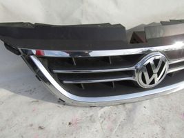 Volkswagen Routan Maskownica / Grill / Atrapa górna chłodnicy 