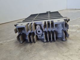 Volkswagen PASSAT B3 Dzinēja vadības bloks 0261200261