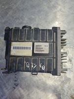 Volkswagen PASSAT B3 Sterownik / Moduł ECU 0261200261